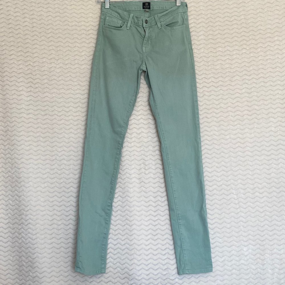 GUC Just Black Skinny Jeans Mint - Size 6